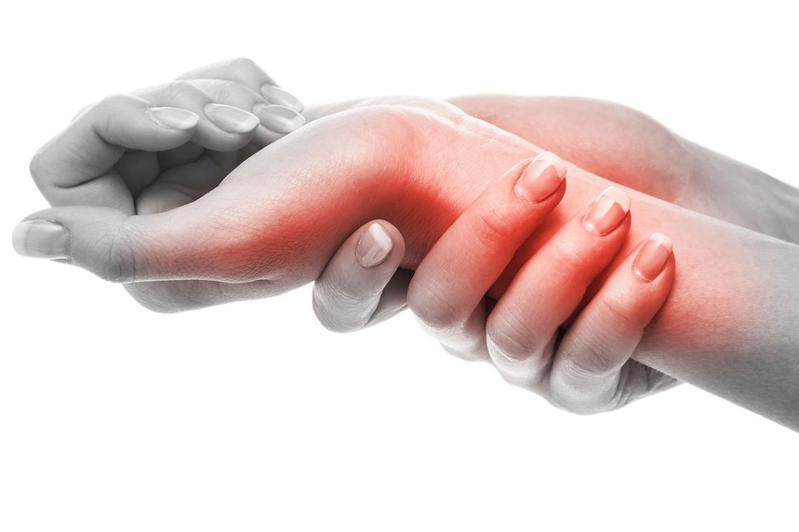 بهبود درد دست ها در دندانپزشکان